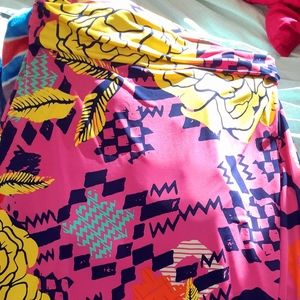 Lularoe skirt